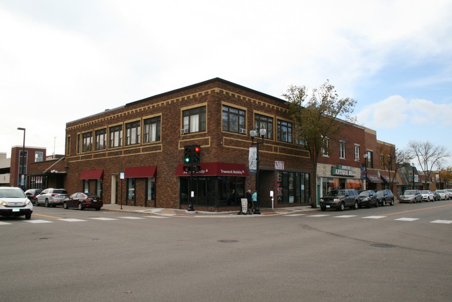 1004 Mainstreet, Hopkins, MN for sale - Building Photo - Image 1 of 1