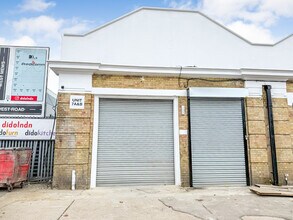 West Rd, London to rent Building Photo- Image 1 of 11