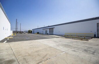 8731 & 8741 Pioneer Blvd, Santa Fe Springs, CA for rent Building Photo- Image 2 of 4