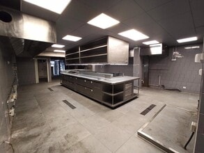 Retail in Barcelona, Barcelona to rent Interior Photo- Image 1 of 15