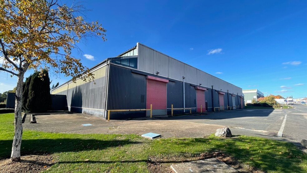 Hartlebury Trading Estate, Hartlebury to rent - Building Photo - Image 2 of 8