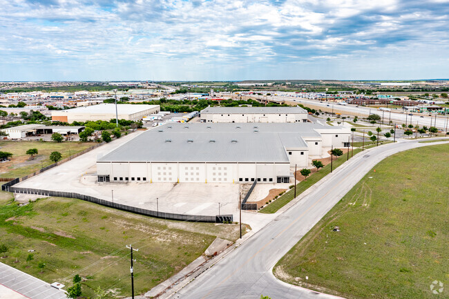 More details for 1228 Cornerway Blvd, San Antonio, TX - Office, Industrial for Rent