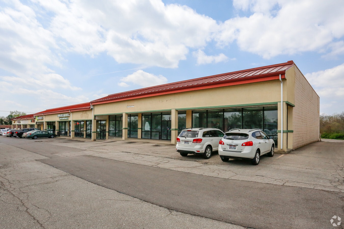 60076053 Brandt Pike, Dayton 45424 Shoppes of Huber Heights II