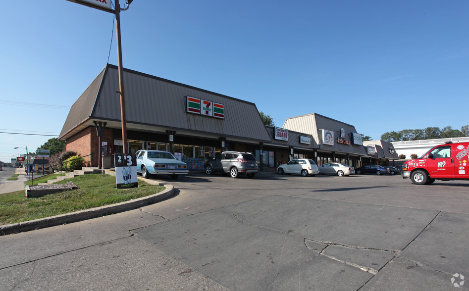 701-713 Metropolitan St, Leavenworth, KS for sale - Primary Photo - Image 1 of 1