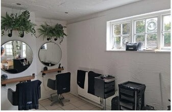 Cambridge Street, Godmanchester to rent Interior Photo- Image 2 of 3