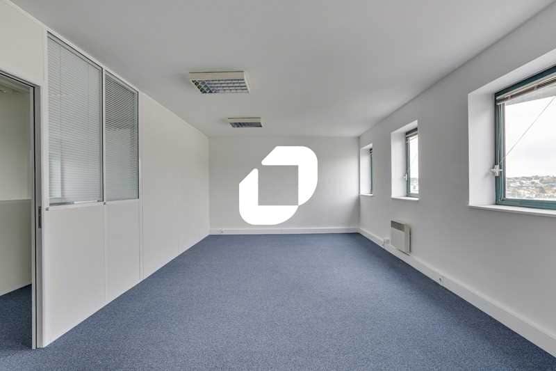 5 Boulevard Du Maréchal Joffre, Bourg-la-Reine to rent - Interior Photo - Image 2 of 13