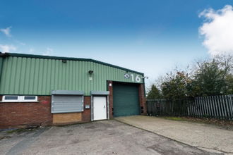 Saltbrook Rd, Halesowen for rent Building Photo- Image 1 of 5