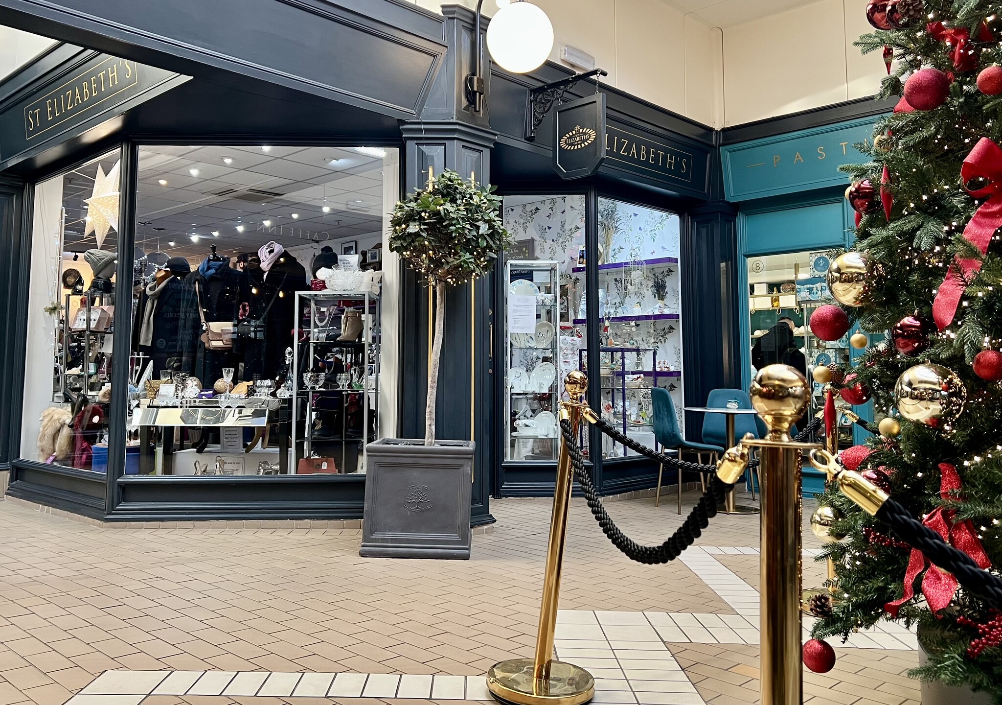 North St, Bishop's Stortford to rent Building Photo- Image 1 of 2