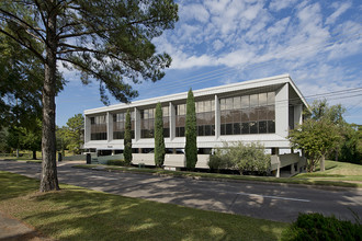 7880 San Felipe St, Houston, TX for rent Building Photo- Image 1 of 12