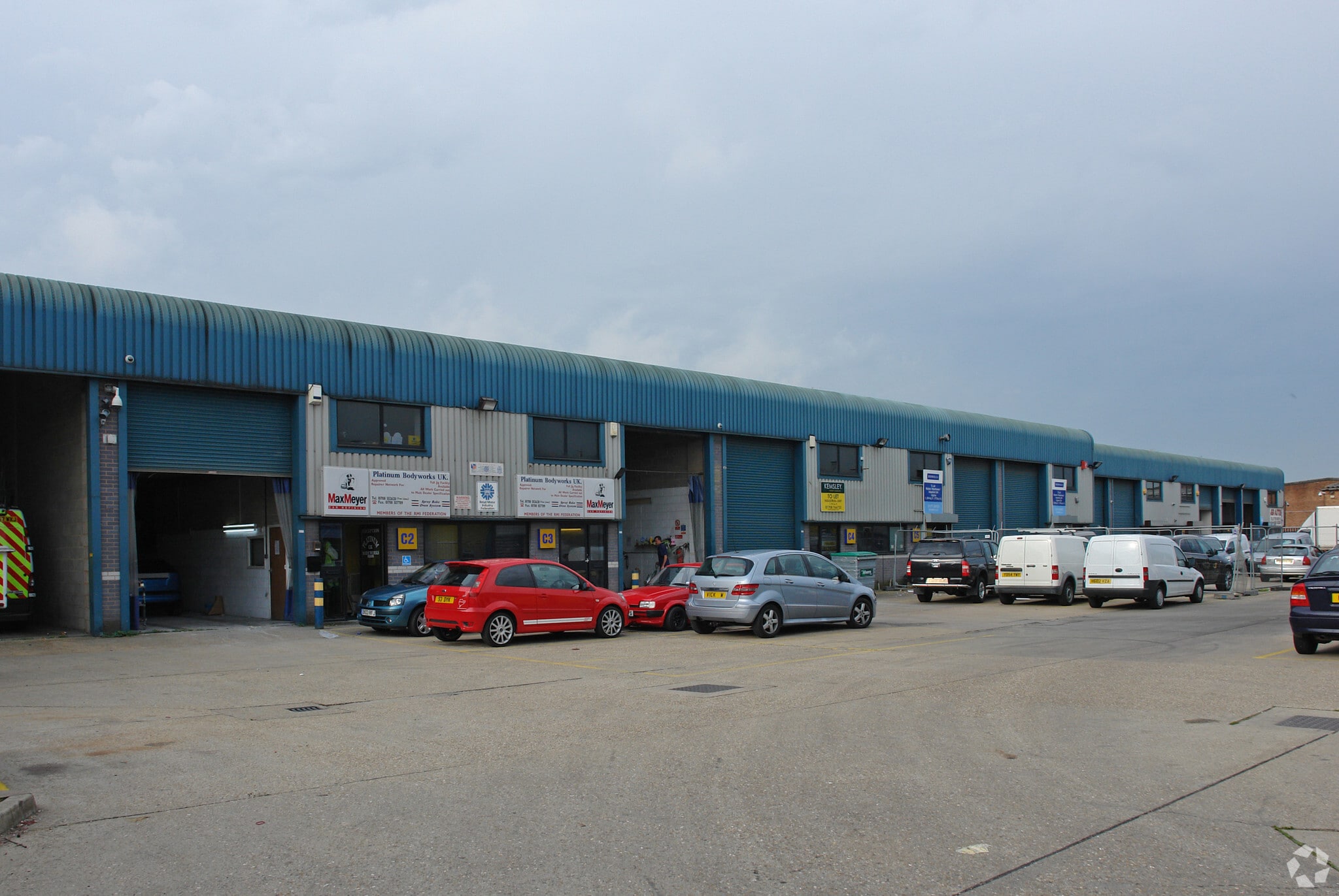 New Rd, Rainham for sale Primary Photo- Image 1 of 1