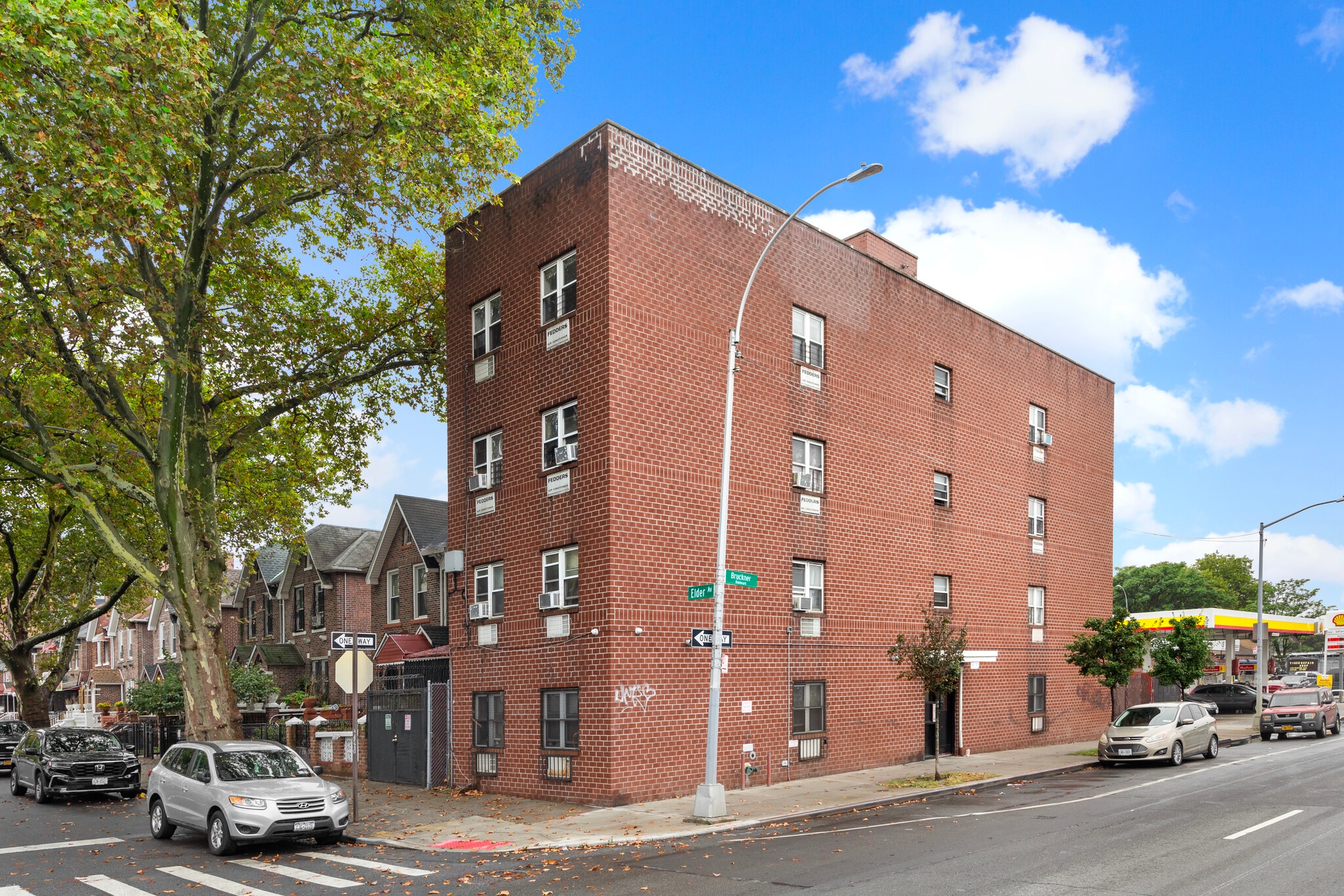 1520 Bruckner Blvd & 1780 Lafayette Ave portfolio of 2 properties for sale on LoopNet.co.uk Building Photo- Image 1 of 8