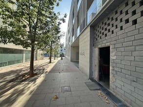 Retail in Vilanova i la Geltrú, Barcelona to rent Interior Photo- Image 1 of 9