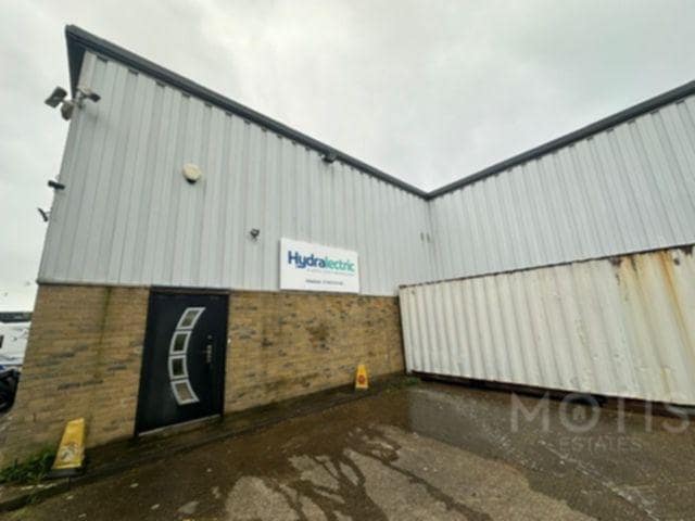 Park Farm Close, Folkestone for sale - Building Photo - Image 2 of 3