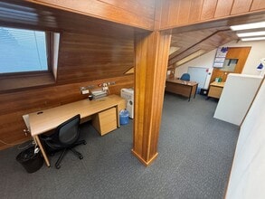 Fiddle Bridge Ln, Hatfield to rent Interior Photo- Image 2 of 4