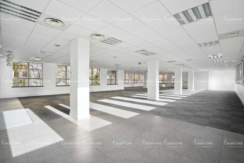259-261 Rue De Paris, Montreuil for sale - Interior Photo - Image 3 of 12