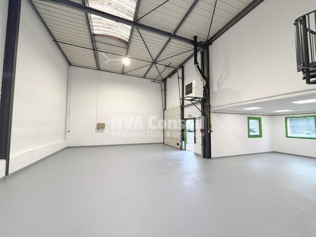 8 Rue Emile Sehet, Taverny to rent Interior Photo- Image 1 of 9