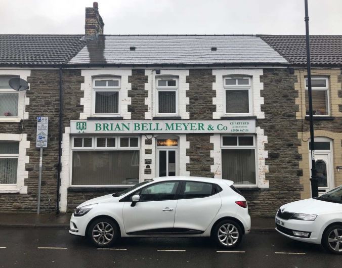 23 Bartlett St, Caerphilly for sale - Primary Photo - Image 1 of 1