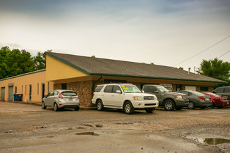 2102 S Main St, Stillwater, OK for sale Primary Photo- Image 1 of 1