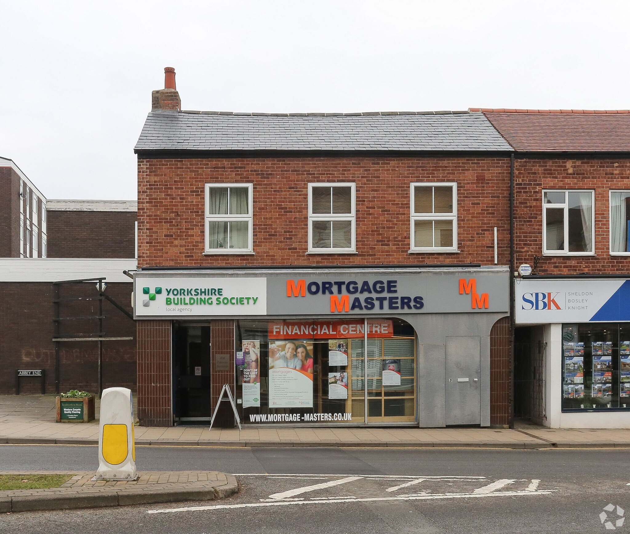 1 The Square, Kenilworth for sale Primary Photo- Image 1 of 1