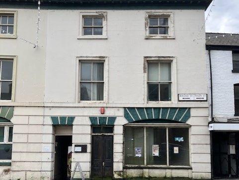 42 Broad St, Welshpool for sale Building Photo- Image 1 of 1