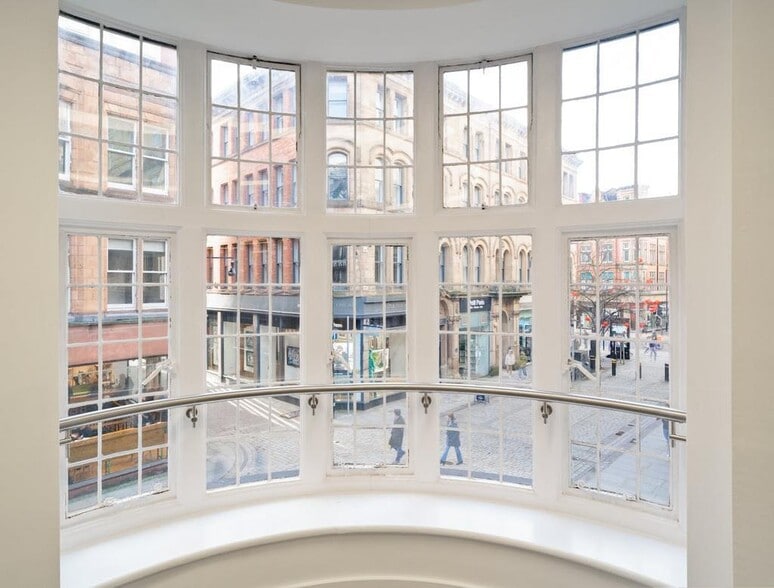 13-17 King St, Manchester to rent - Building Photo - Image 3 of 33