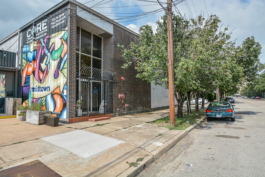 2402 Austin St, Houston, TX for sale - Building Photo - Image 1 of 1