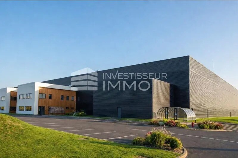 Industrial in Ferrières-en-Brie to rent Building Photo- Image 1 of 5