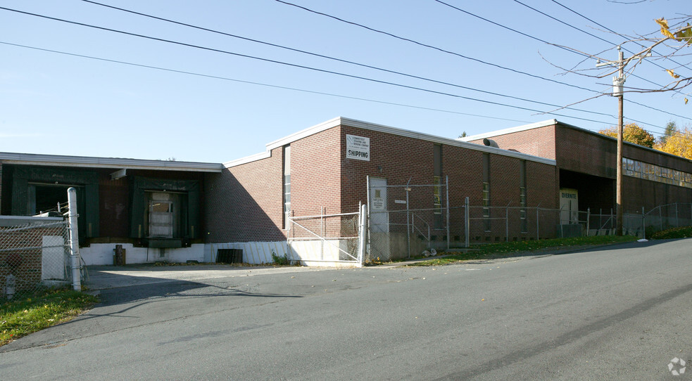 206 Newington Ave, New Britain, CT for rent - Building Photo - Image 3 of 3