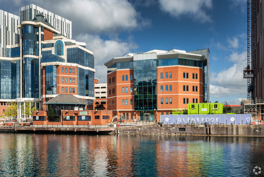 200-220 The Quays, Salford for rent - Building Photo - Image 3 of 6