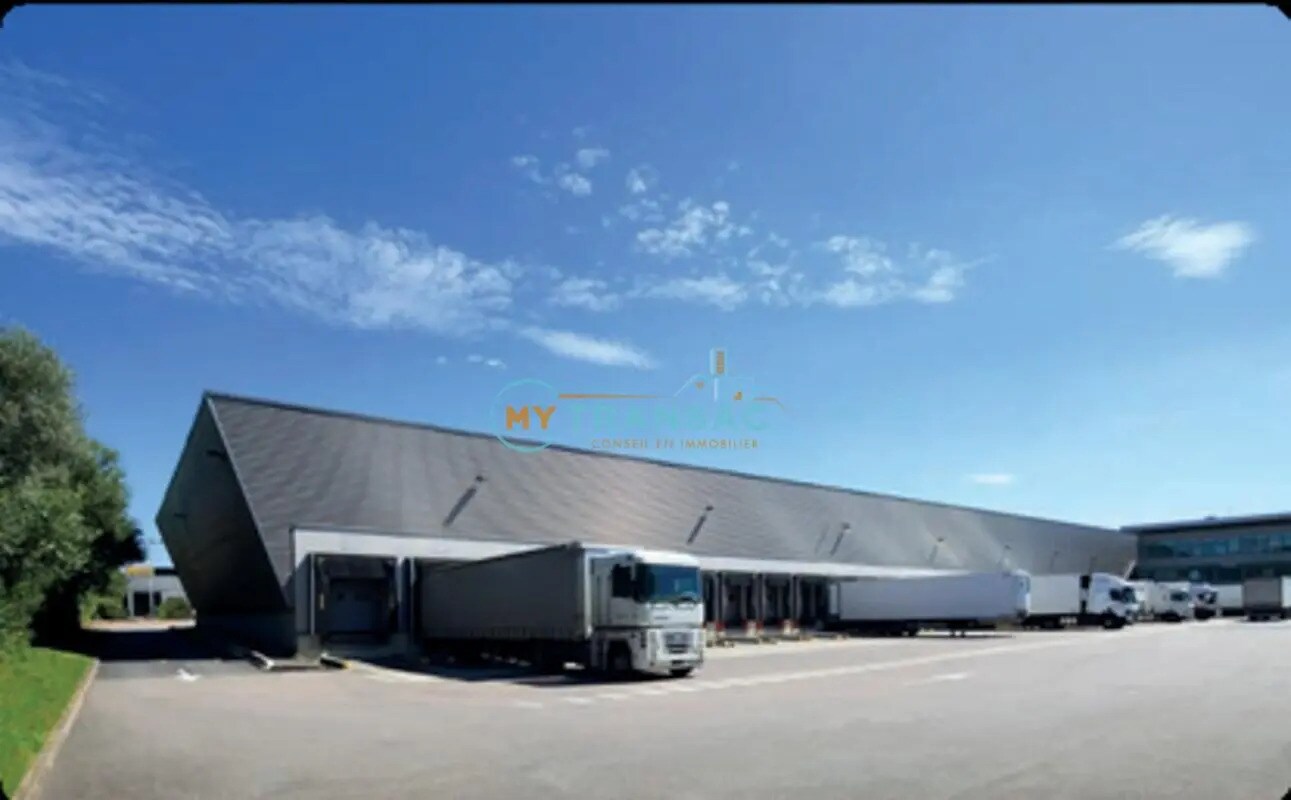 Industrial in Gennevilliers to rent Building Photo- Image 1 of 15