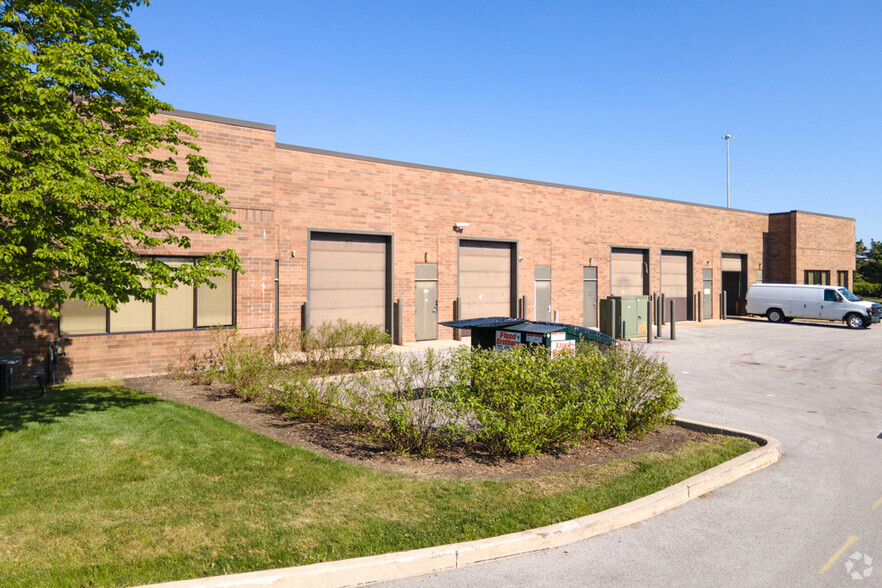 650 W Grand Ave, Elmhurst, IL for rent - Building Photo - Image 3 of 7