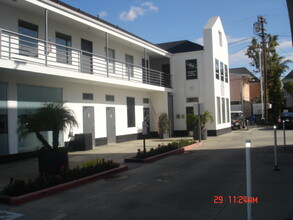 1232 S La Cienega Blvd, Los Angeles, CA for rent Building Photo- Image 1 of 4