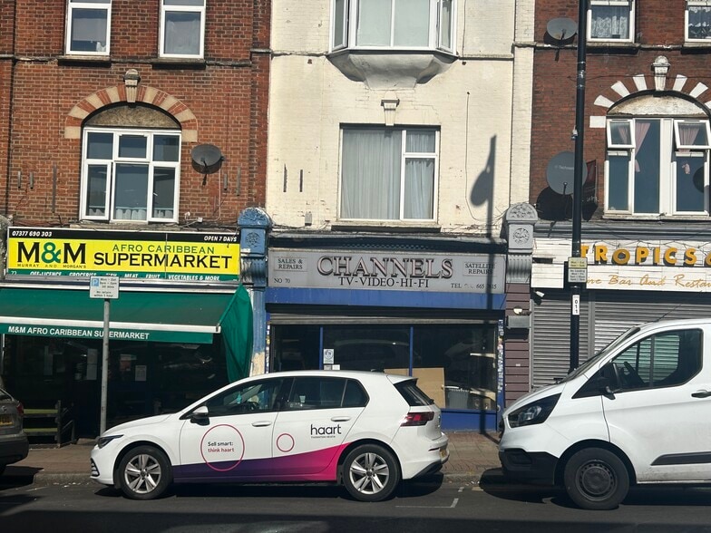 70 Brigstock Rd, Thornton Heath to rent - Primary Photo - Image 1 of 1