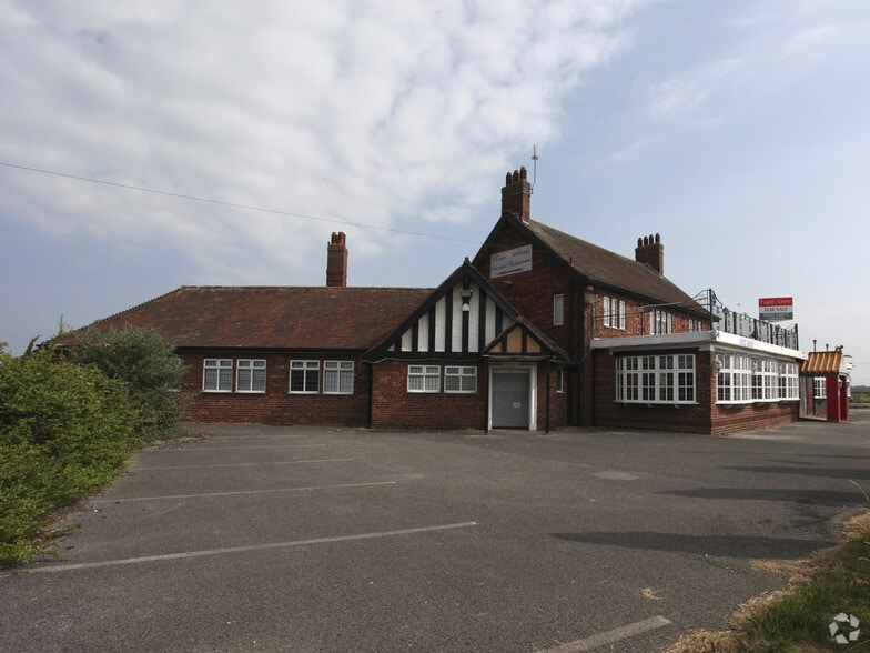 Newark Road, Aubourn to rent - Building Photo - Image 2 of 3