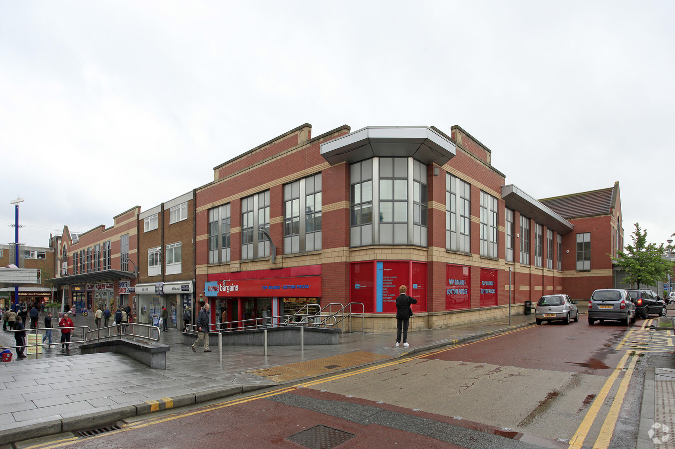 Mercer Walk, Ellesmere Port CH65 0AP - Port Arcades Shopping Centre ...