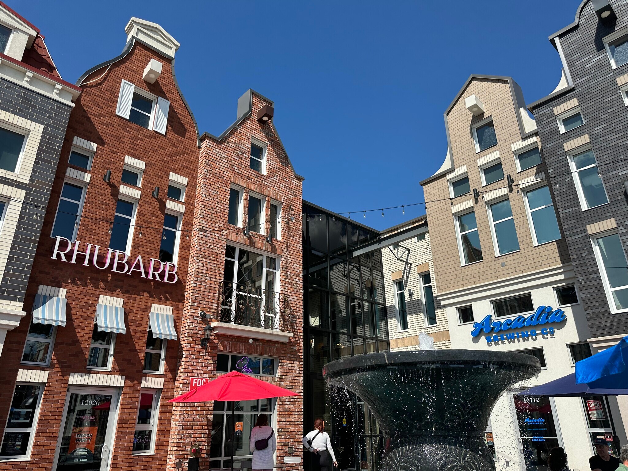 10704 120 St NW, Edmonton, AB to rent Building Photo- Image 1 of 44