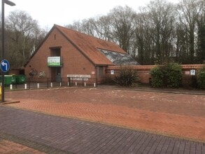 Sand Hutton, York to rent Building Photo- Image 1 of 7