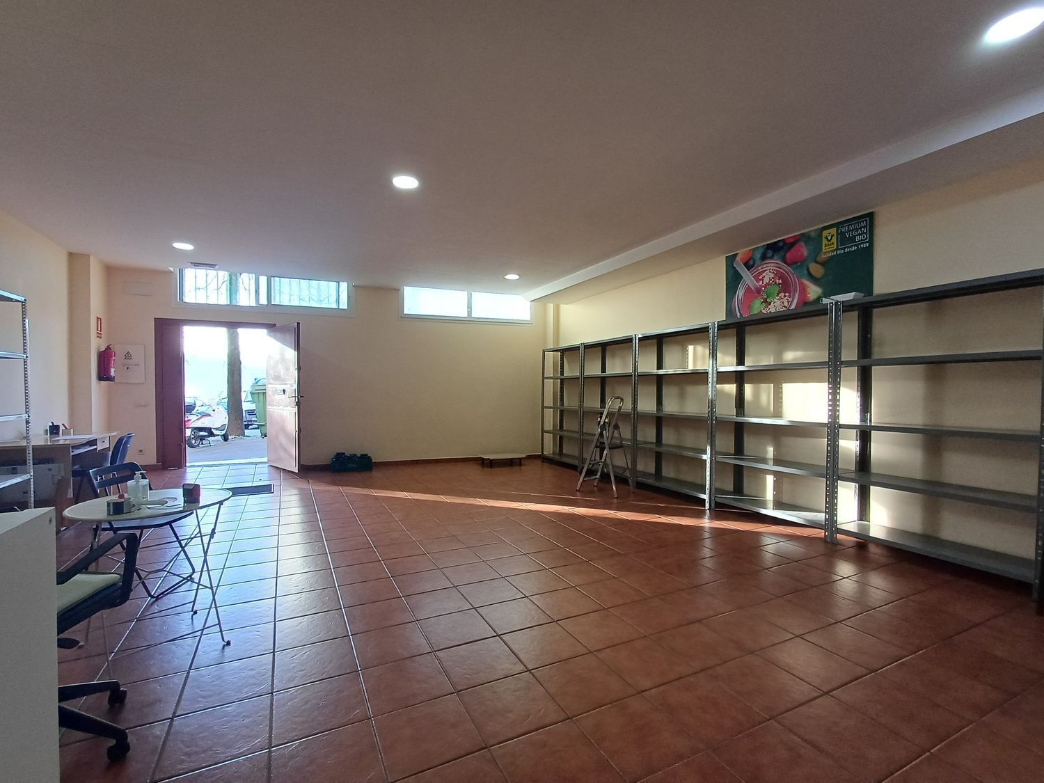 Retail in Vigo, Pontevedra for sale Interior Photo- Image 1 of 28