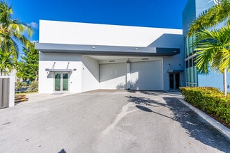 13801 SW 119th Ave, Miami, FL to rent Building Photo- Image 1 of 24