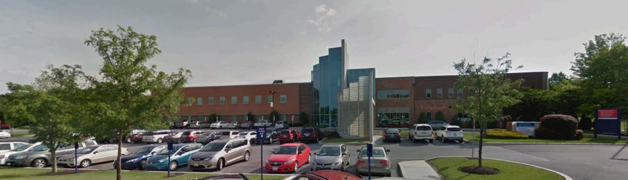 4310 Londonderry Rd, Harrisburg, PA to rent Building Photo- Image 1 of 4