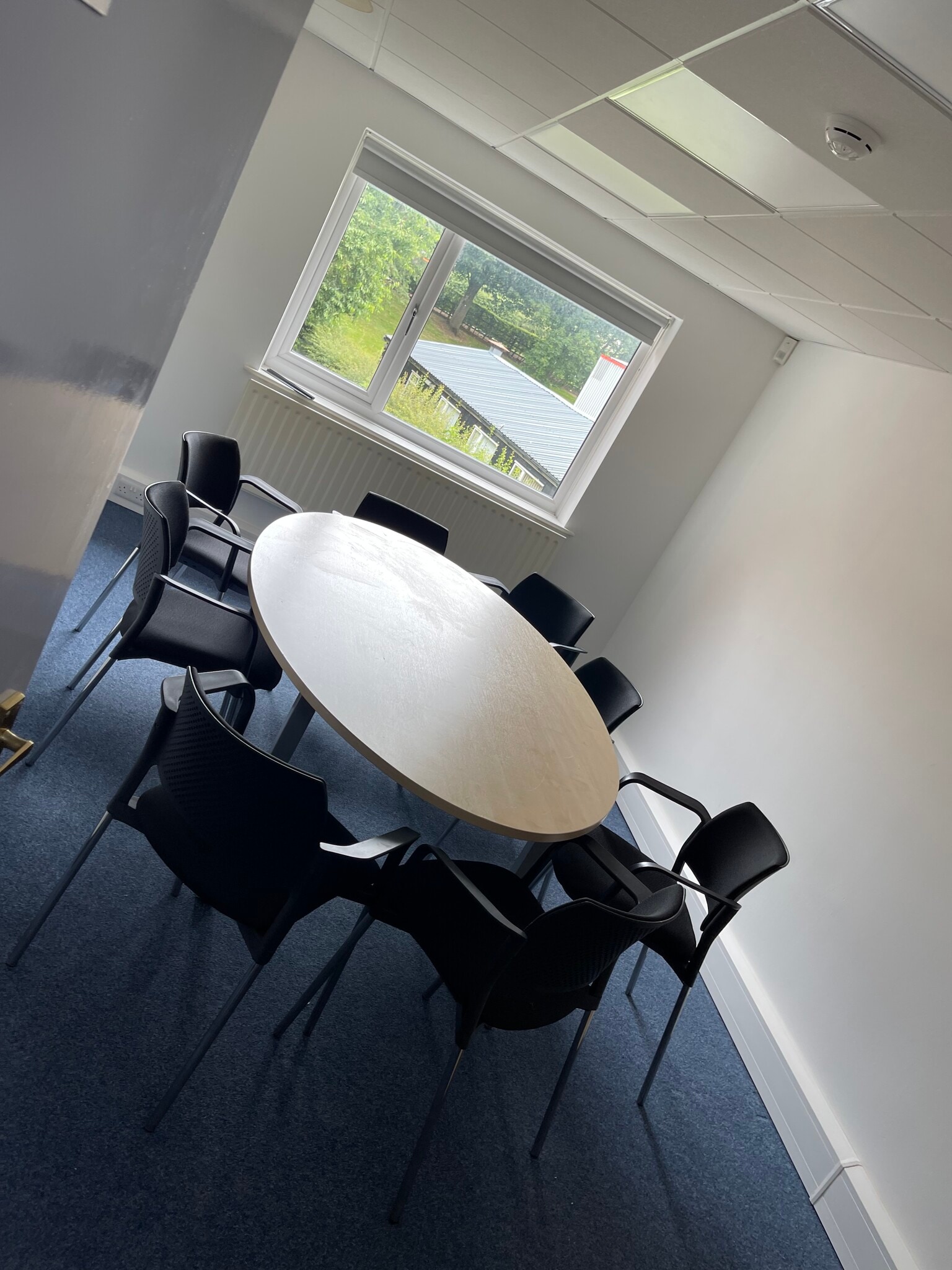 Manse Ln, Knaresborough to rent Interior Photo- Image 1 of 13