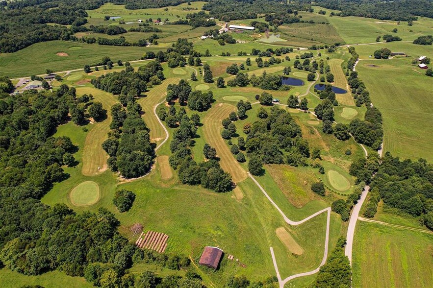 6198 Randolph Summer Shade Rd, Summer Shade, KY for sale - Aerial - Image 1 of 29