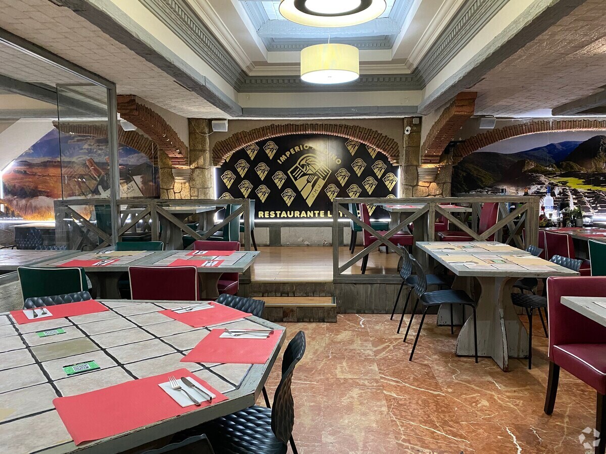 Madrid, MAD 28053 - Unit Puerta A, Esc. 1 -  - Interior Photo - Image 1 of 8