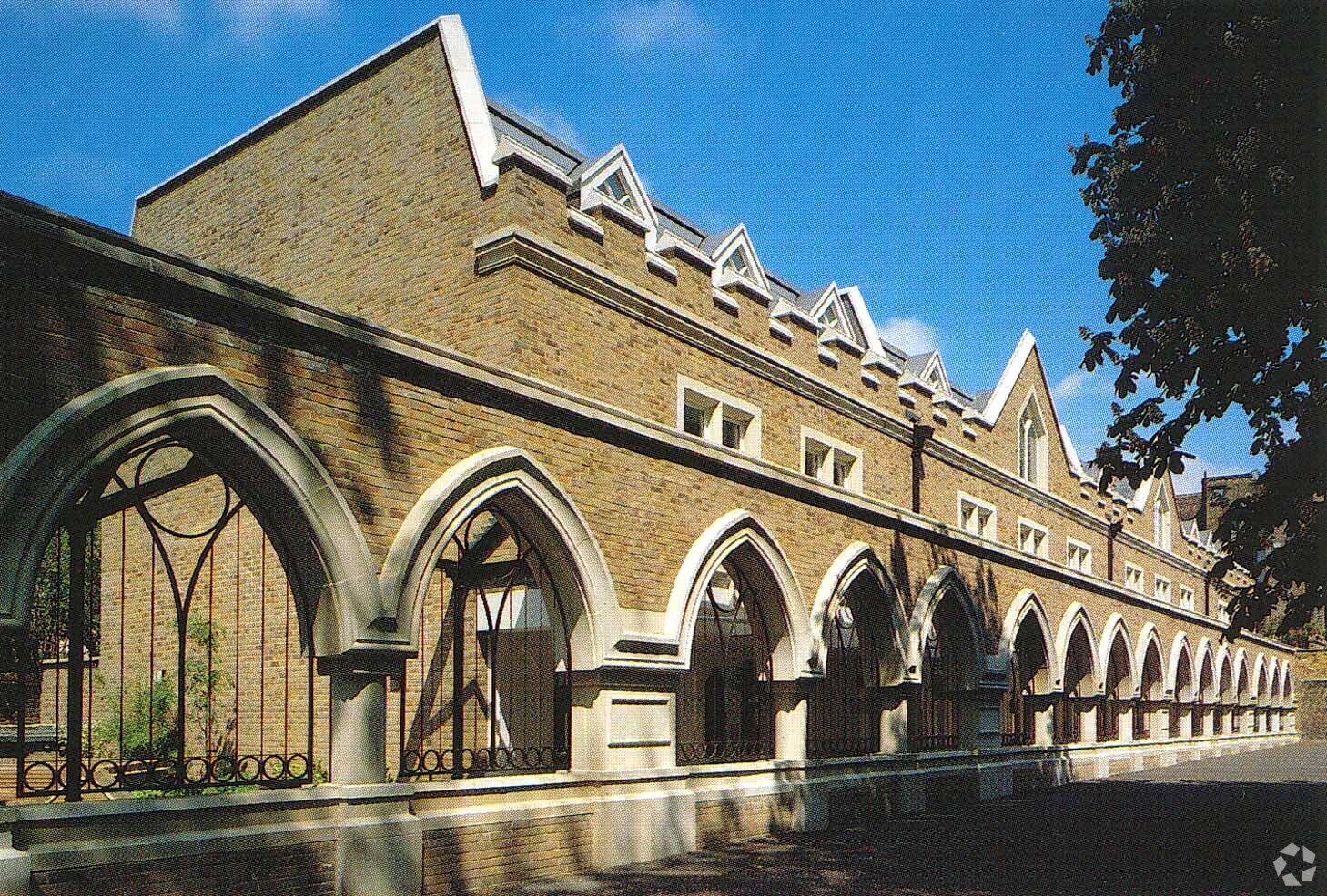 5 Kensington Church St, London for sale Primary Photo- Image 1 of 1