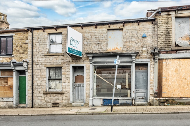 More details for 25-31 Bank St, Accrington - Retail for Sale