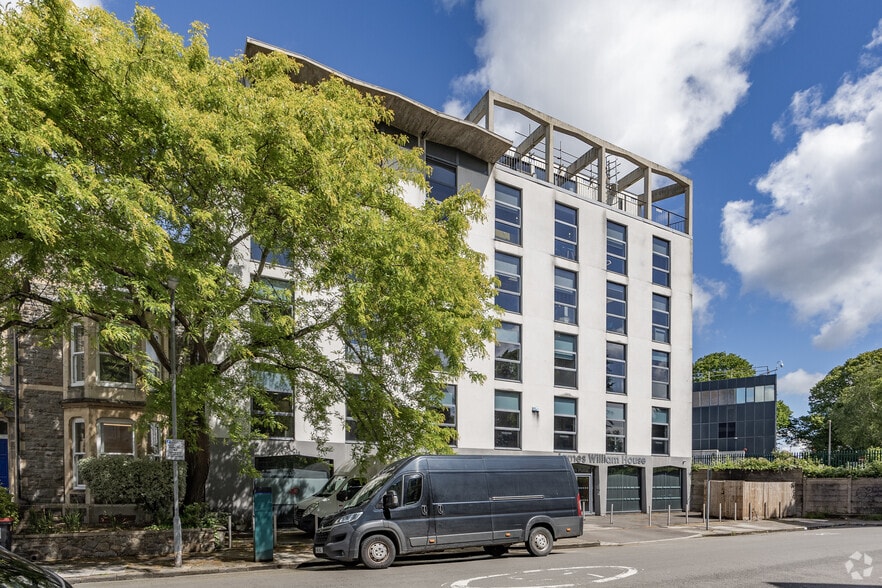 9 Museum Pl, Cardiff to rent - Building Photo - Image 2 of 3