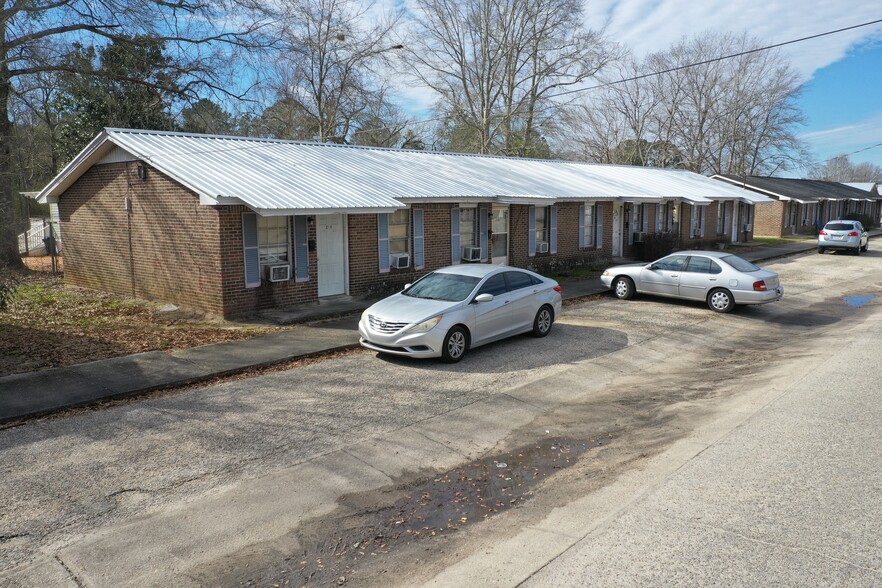 200 Patterson St, Atmore, AL for sale - Building Photo - Image 1 of 1