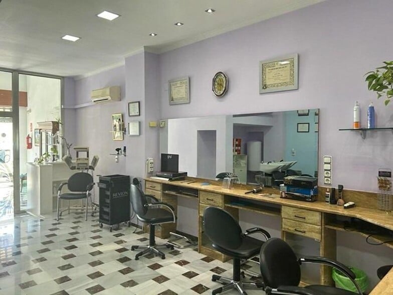 Calle San Pablo, 33-33, Atarfe, Granada for sale - Interior Photo - Image 2 of 17