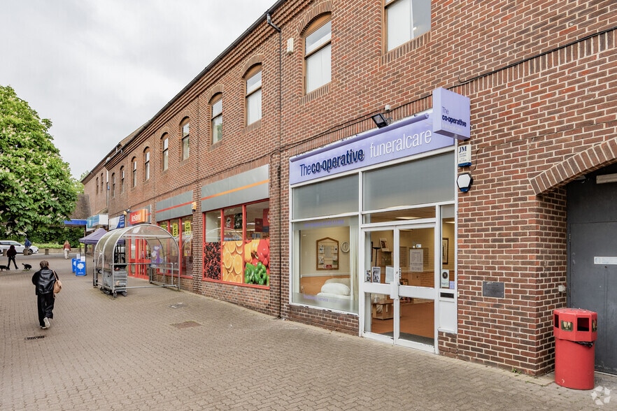 1-7 Market Pl, Didcot for sale - Primary Photo - Image 1 of 3
