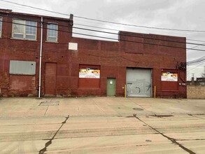 1209 Marquette St, Cleveland, OH for rent Building Photo- Image 1 of 9